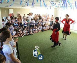 Gurilândia promotes International Festival